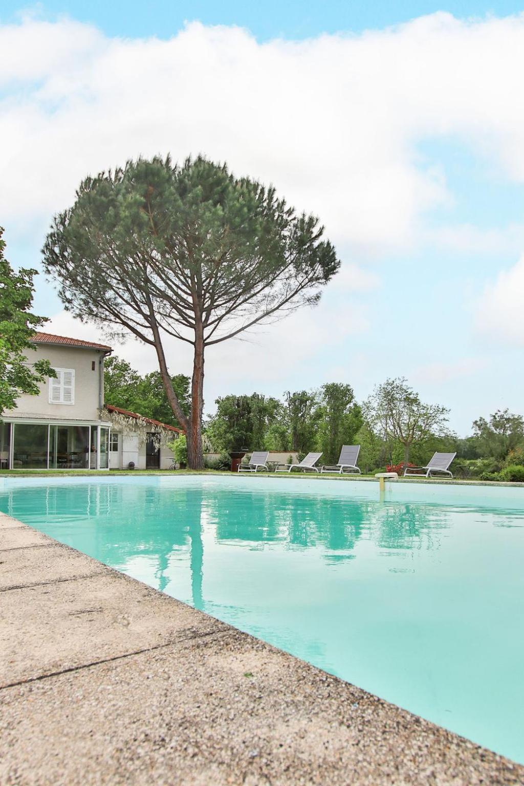 Domaine D'Aromm - Chambres D'Hotes & Gites - Piscine, Etangs & Animaux - Au Calme Ouches エクステリア 写真