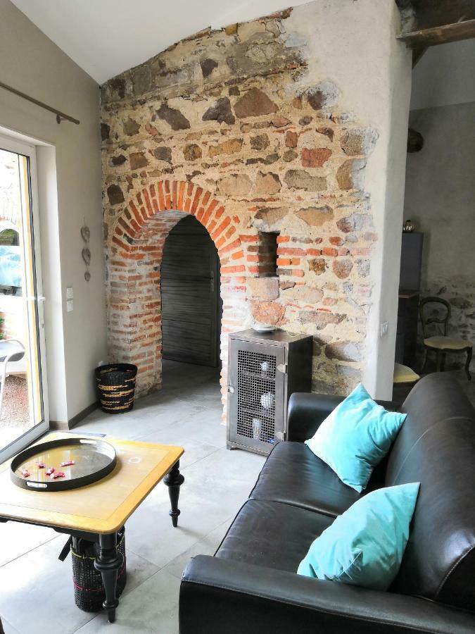 Domaine D'Aromm - Chambres D'Hotes & Gites - Piscine, Etangs & Animaux - Au Calme Ouches エクステリア 写真